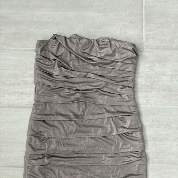 Studio Y Strapless Bodycon Silver Metallic Ruched Layered Mini Dress Party M - Picture 2 of 7